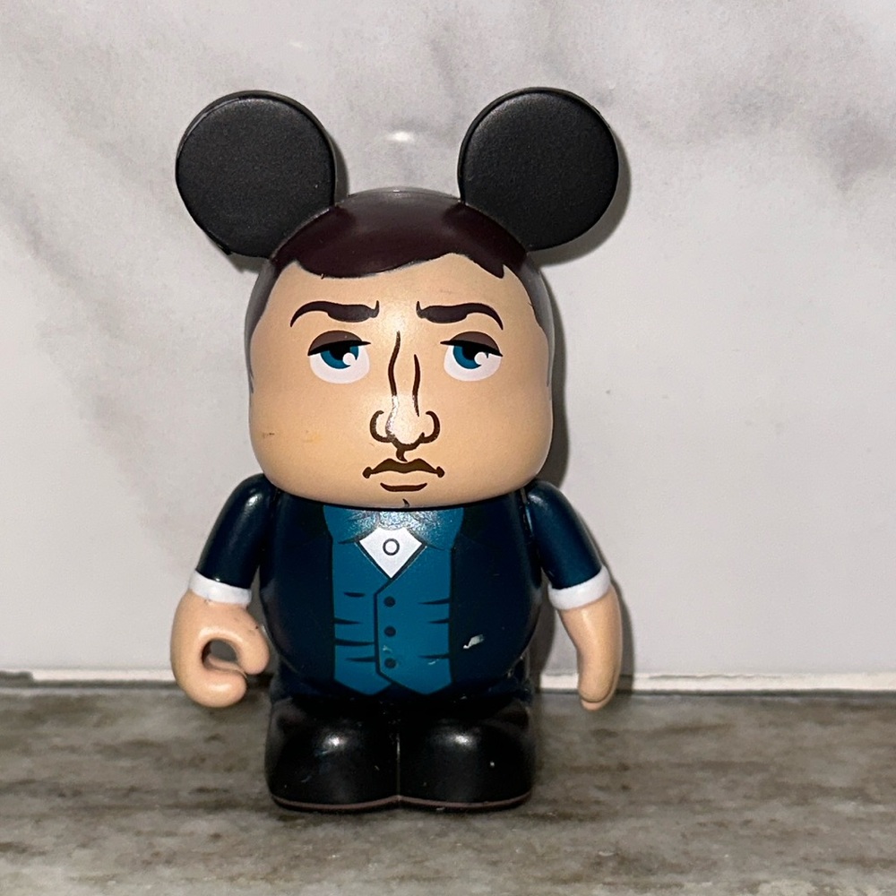 Disney Vinylmation Haunted Mansion Series 1 MASTER GRACY 3" Figure Gently Used
